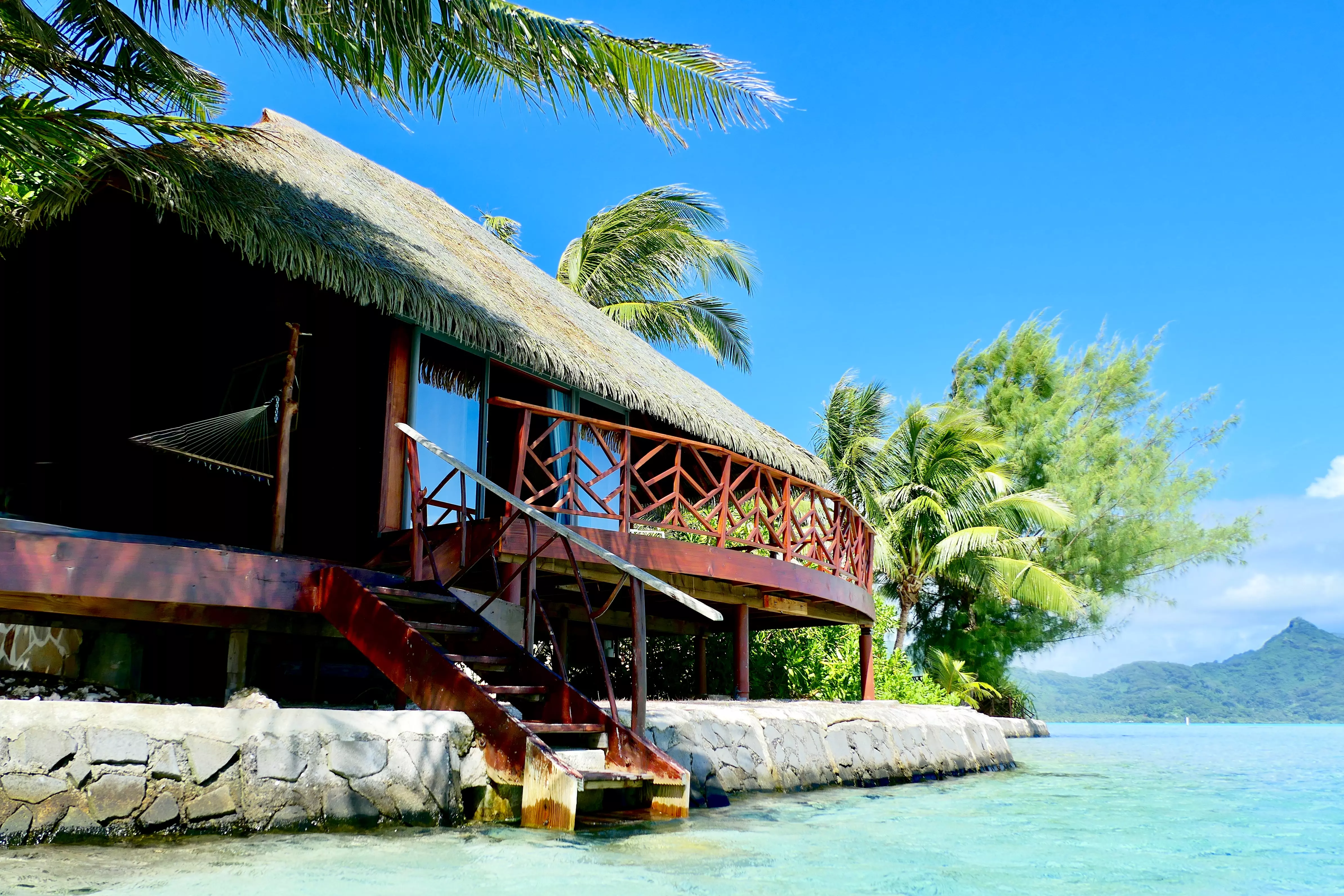 Luxury room at Hotel EDEN Taha'a private island